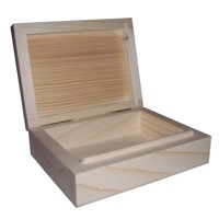 Wooden case for a set of cards