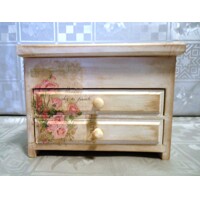 Jewellery box