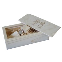 Wooden box for a USB-Stick with engraving