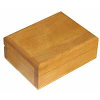 Box for one set of playing cards light oak